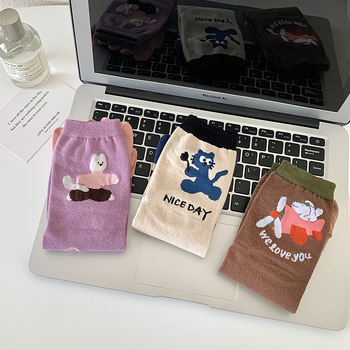 Чорапи с пет пръста, разделени пръсти, средно дълги, дамски памучни, попиване на пот, 80–90% памук, подходящи за есен-зима-пролет.