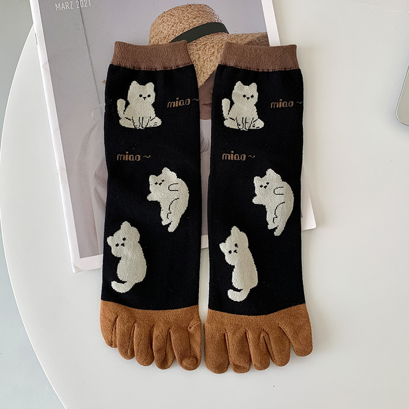 Чорапи с пет пръста, разделени пръсти, средно дълги, дамски памучни, попиване на пот, 80–90% памук, подходящи за есен-зима-пролет.