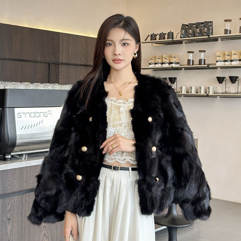 Дамско палто от лисица козина, късо, V-образно деколте, дълги ръкави, урбан стил, есен 2025