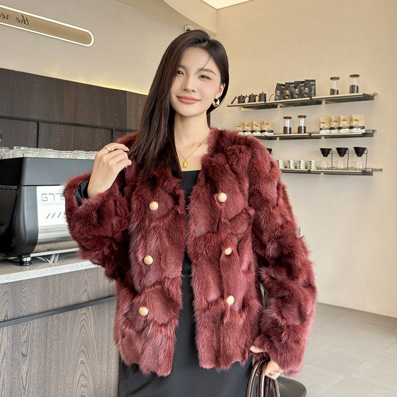 Дамско палто от лисица козина, късо, V-образно деколте, дълги ръкави, урбан стил, есен 2025