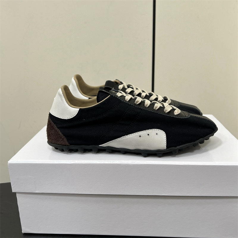 M6 Margiela ženske tenisice s vezicama, lagane i udobne, gornji dio od kožnog velura + tekstila, potplat od gume, ulošak od ovčje kože, zatvaranje vezanje, niska peta 1–3 cm