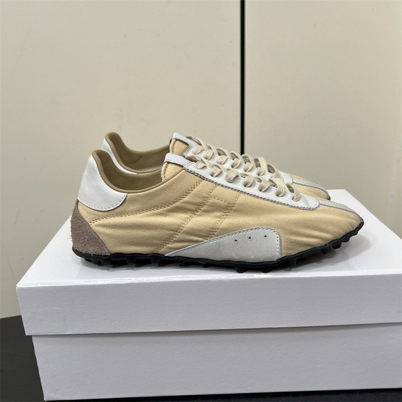M6 Margiela ženske tenisice s vezicama, lagane i udobne, gornji dio od kožnog velura + tekstila, potplat od gume, ulošak od ovčje kože, zatvaranje vezanje, niska peta 1–3 cm