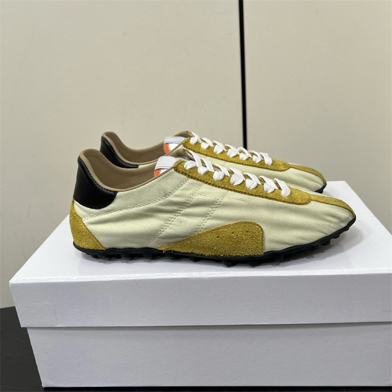M6 Margiela ženske tenisice s vezicama, lagane i udobne, gornji dio od kožnog velura + tekstila, potplat od gume, ulošak od ovčje kože, zatvaranje vezanje, niska peta 1–3 cm