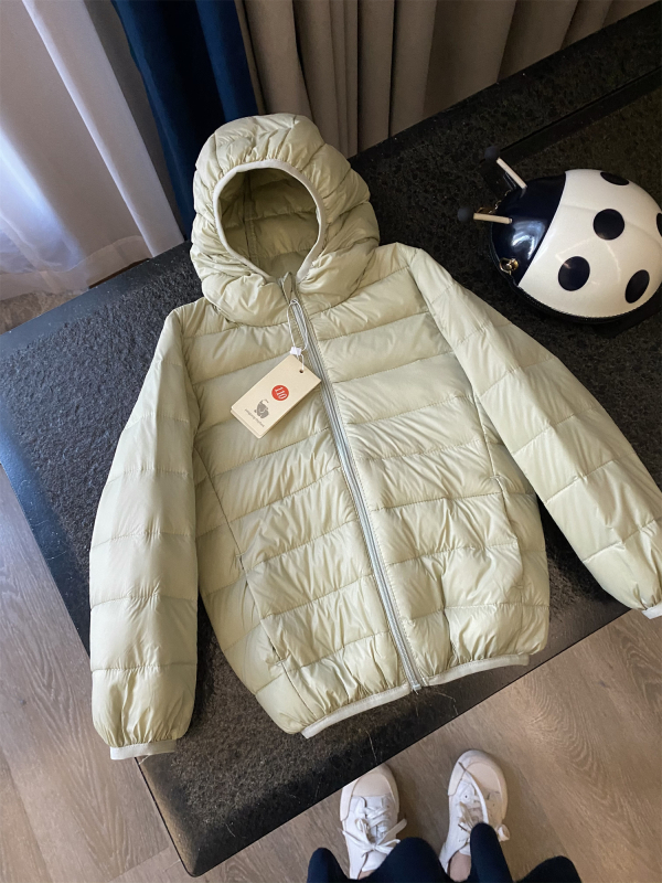 Koreai stílusú gyerek pehelydzseki, nylon külső, pamut bélés, kacsa pehelytöltés, újszülötteknek