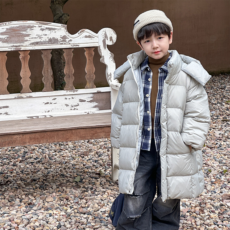 Gyerekeknek készült kapucnis tollkabát középméretű, koreai stílusú, fehér kacsa tollal töltve