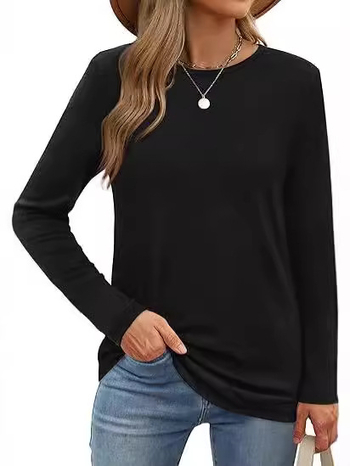 Top lejer cu mâneci lungi, guler rotund, țesătură Milk Silk, poliester 95%+, model solid, lungime normală (50–65 cm), stil casual coreean-japonez, lansare toamnă 2024