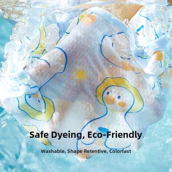 Βρεφικό φορμάκι με κοντά μανίκια από 100% βαμβάκι, ανάλαφρο καλοκαιρινό ύφασμα, μπροστινό κλείσιμο με ένα κουμπί