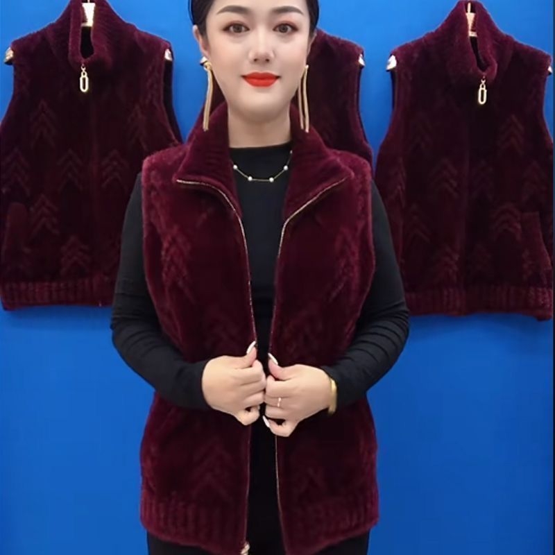 Ženski vest od imitacije mink velura, polo ovratnik, chenille tkanina s elastanom ispod 30%, regular kroj, proljeće 2025