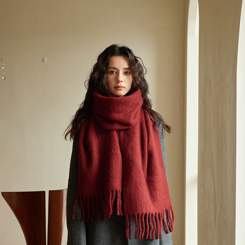 Šal od vunene smese, 20% vune, twill pleteni, boja po niti, mekan na dodir