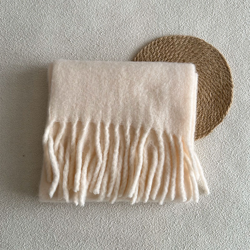 Šal od vunene smese, 20% vune, twill pleteni, boja po niti, mekan na dodir