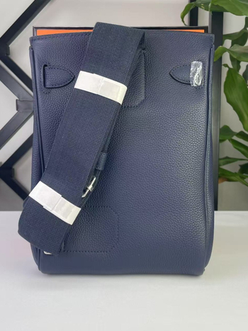Muška torba za prsni dio od prvog sloja teleće kože s teksturom Lychee, prozračna i vodootporna, proširiva kapacitet, neutralan stil