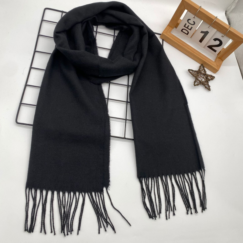 Zimski šal u klasičnom britanskom stilu sa resicama, topao i svestran za parove (Materijal: Poliester; Pletenje: Warp knitting; Sezona: Zima; Stil: Fashion Commuter, Elegantno, Minimalističko).