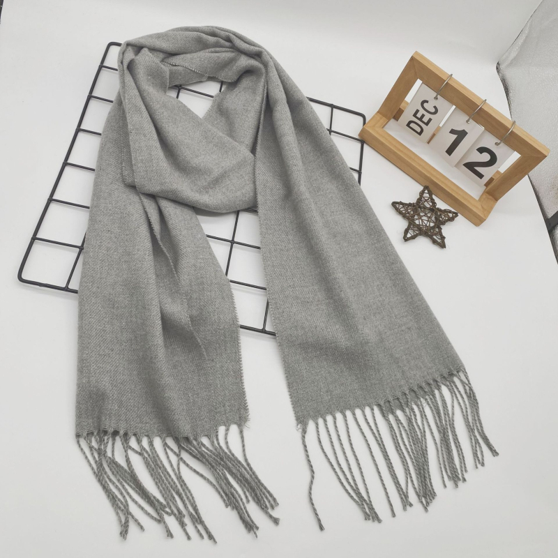 Zimski šal u klasičnom britanskom stilu sa resicama, topao i svestran za parove (Materijal: Poliester; Pletenje: Warp knitting; Sezona: Zima; Stil: Fashion Commuter, Elegantno, Minimalističko).