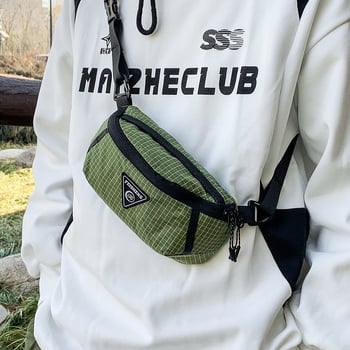 Muška torbica za prsa s crossbody remenom, karirani najlon, prozračna, vodootporna, ultra lagana, kompatibilna s 10-inčnim prijenosnim računalom