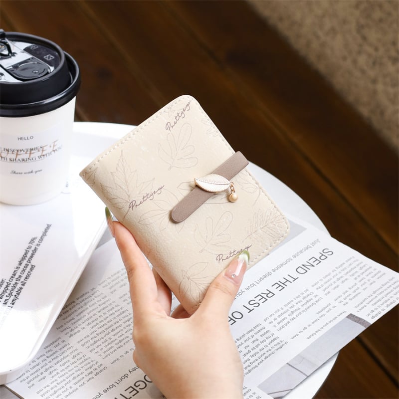 Női mini pénztárca virágmintával, rövid kialakítású csattal és cipzárral, PU bőr, városi egyszerű stílus, Love Step márka, bélés poliészter, 2025