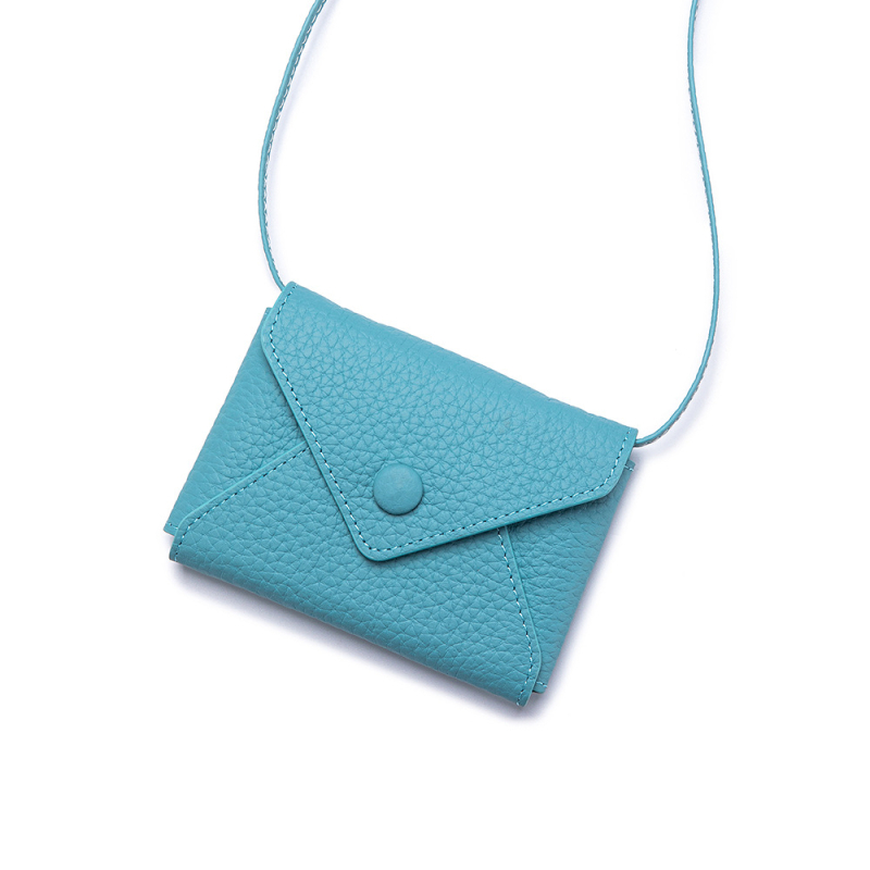Mini crossbody držač kartice — prava koža, prvi sloj teleće kože, jednobojni uzorak, svjež i sladak stil, ljeto 2025
