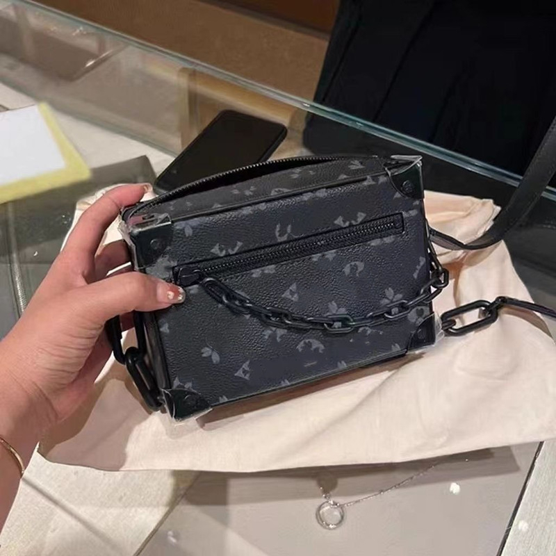 Muška kožna ramenska torba, unisex stil, podstava od poliester, uzorak s slovima, otporna na habanje