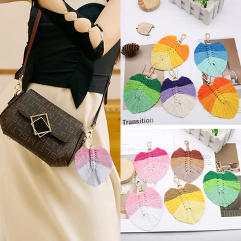 Κλειδοθήκη με χειροποίητο πλεκτό φύλλο, μποέμ φούντα με φτερά, 91–100% βαμβάκι, ριγέ μοτίβο, τετράγωνο σχήμα