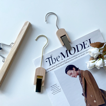 Clește metalic pentru fotografie de produs – Decor în stil Ins pentru magazin de îmbrăcăminte, recuzită foto; Material: metal; Lansare pe piață: 2023.4; Potrivit pentru fotografii de produs