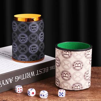 Sensele комплект чаши за зарове от PP пластмаса, с заоблени краища, персонализация налична, 100 броя в кутия