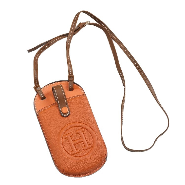 Kártyatartó - PU anyag, Uniszex, Diagonális keresztpántos dizájn, 2025 ősz kiadás, Csökkenti a terhet és tárolja a kártyákat