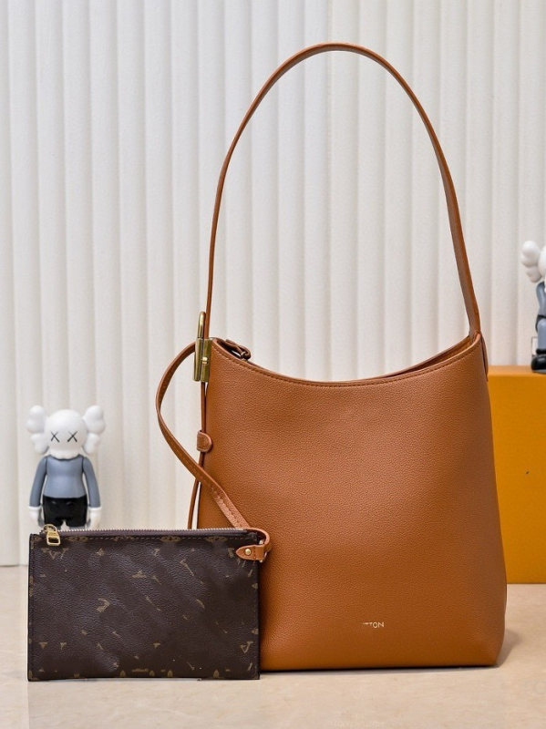 Ženska tote torba od sintetičke kože, bucket bag stil, podstava od lažnog baršuna, unutarnja pretinica za mobitel, otvoreni gornji dio