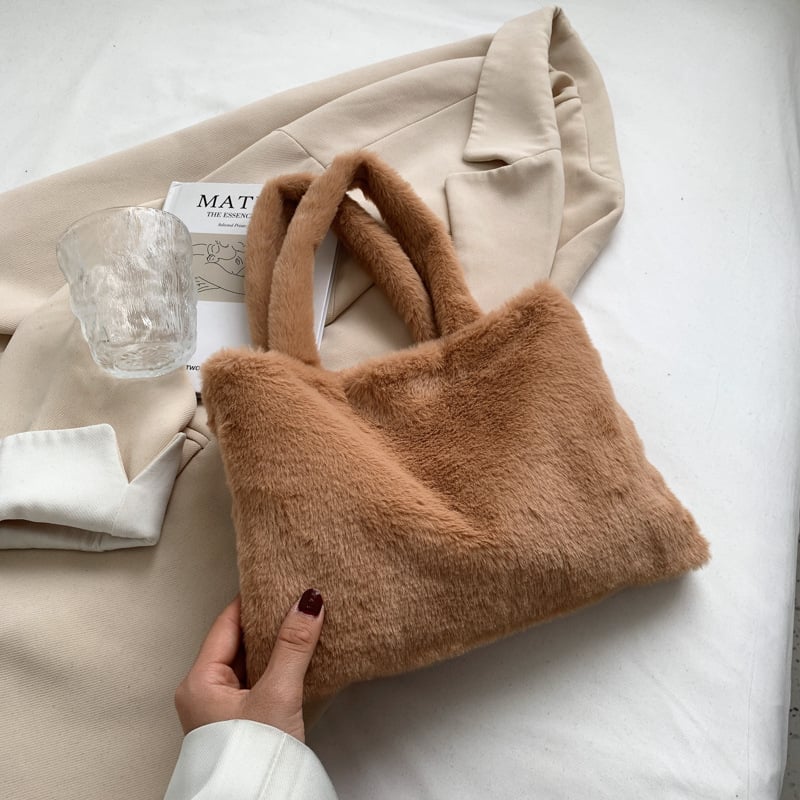 Ženska pliš torbica crossbody — horizontalni kvadratni oblik, magnetsko zatvaranje, podstava od poliestera