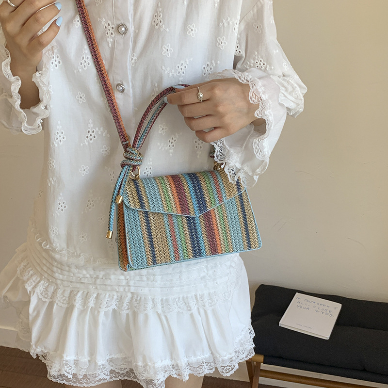 PU kvadratna crossbody torba s najlonskom podstavom i skrivenim džepom sa zatvaračem