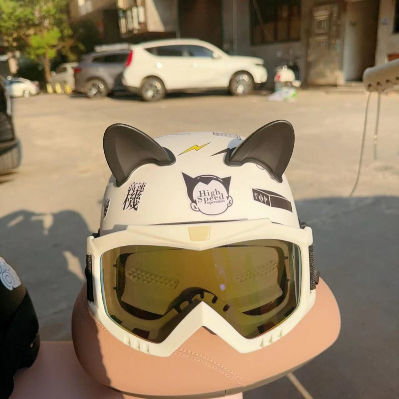 ABS anyagú kerékpáros sisak, 3C tanúsítvány, uniszex, egész éves használatra