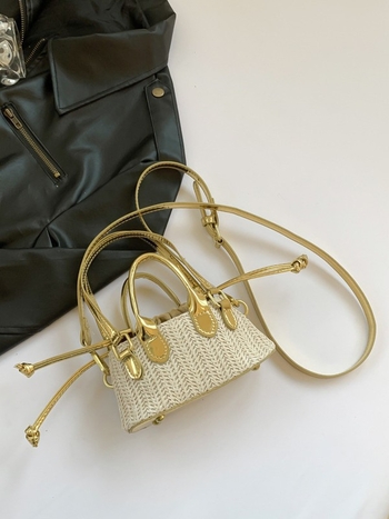 PU materijal mini crossbody torba, horizontalnog kvadratnog oblika, otvor s špagom, podstava od poliestera, džep za telefon.