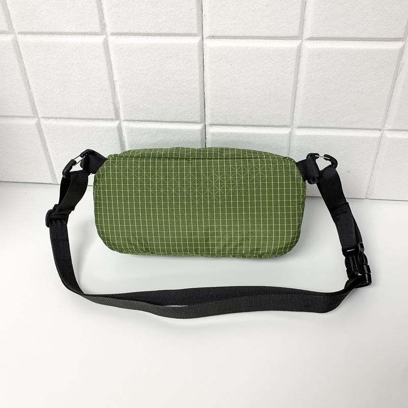 Vanjska vodootporna najlonska crossbody torba za prsa, s džepom za telefon i podlogom od poliestera