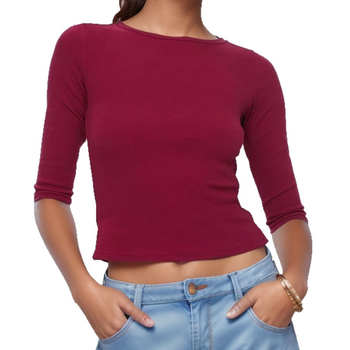 Slim-fit полиестерна тениска с кръгло деколте, къса дължина, бродерия