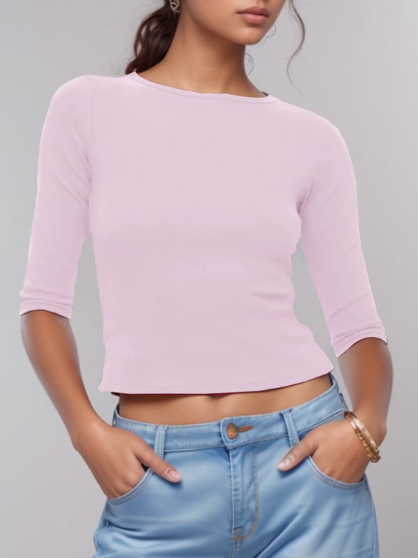 Slim-fit полиестерна тениска с кръгло деколте, къса дължина, бродерия