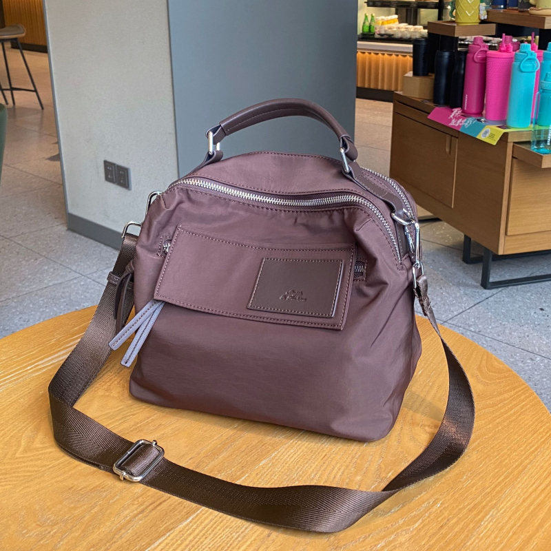 Mukari ženska crossbody torba od Oxford platna, s pretincom za telefon i laminiranim džepom sa zatvaračem, horizontalni kvadratični oblik, zatvaranje na zip