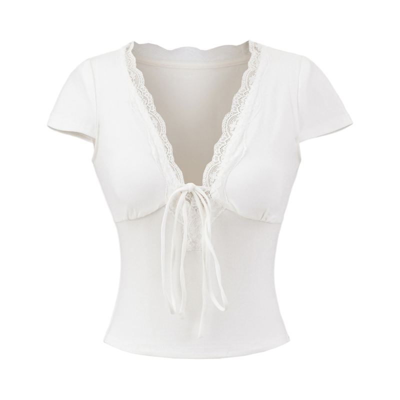 Μπλουζάκι Slim-Fit από Ρέγιόν με V-λαιμό, κοντά μανίκια και δαντελένιες άκρες