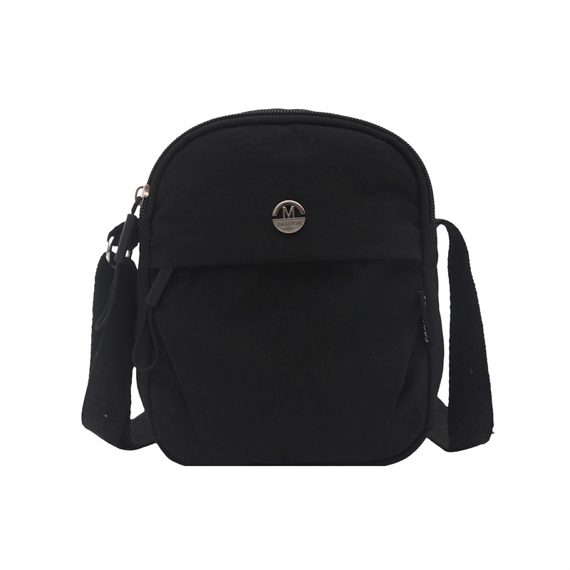 Notelli street-style torba preko ramena od Oxford materijala, vodootporna, kompaktnog horizontalno kvadratnog oblika, zatvarač, unutarnja džep za telefon, poliester podstava, jedna naramenica