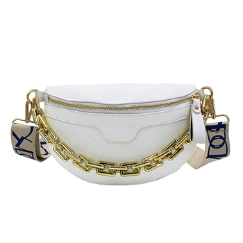 Crossbody torba s debelim lancem i romb dizajnom — PU materijal; karirani uzorak; zatvaranje zipom; unutarnja džep sa zipom