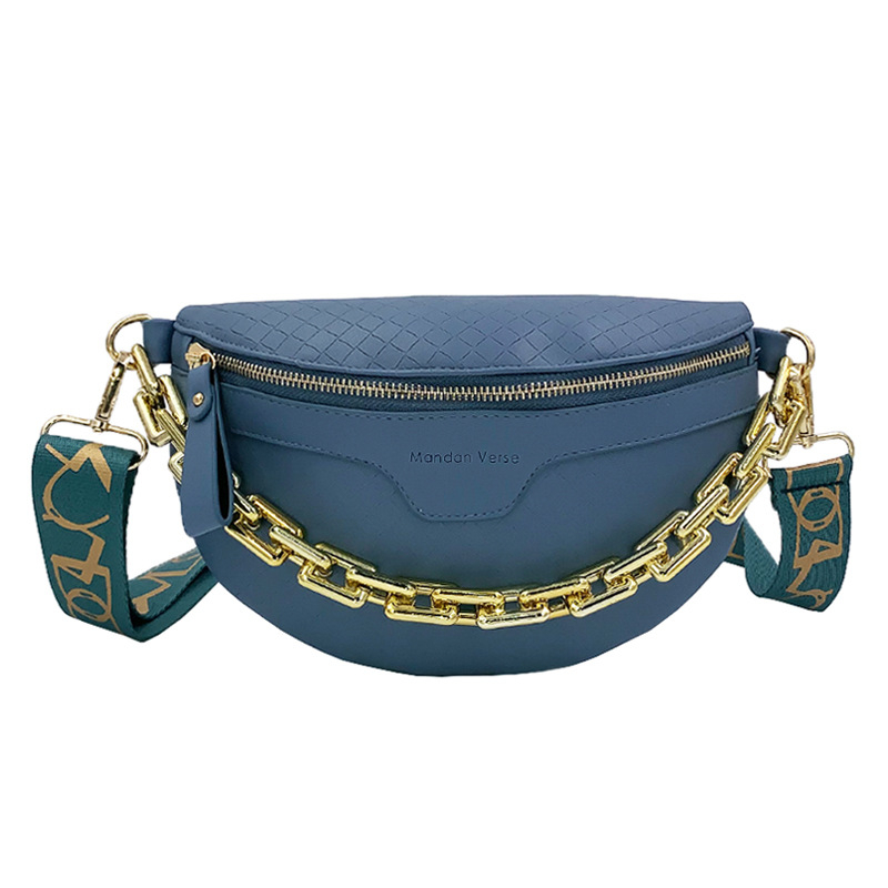 Crossbody torba s debelim lancem i romb dizajnom — PU materijal; karirani uzorak; zatvaranje zipom; unutarnja džep sa zipom