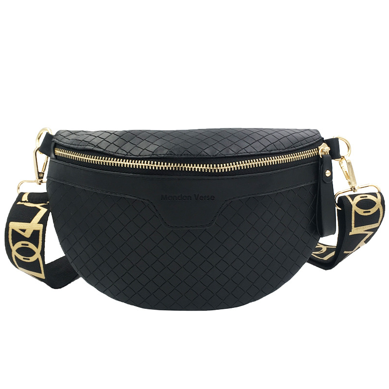 Crossbody torba s debelim lancem i romb dizajnom — PU materijal; karirani uzorak; zatvaranje zipom; unutarnja džep sa zipom