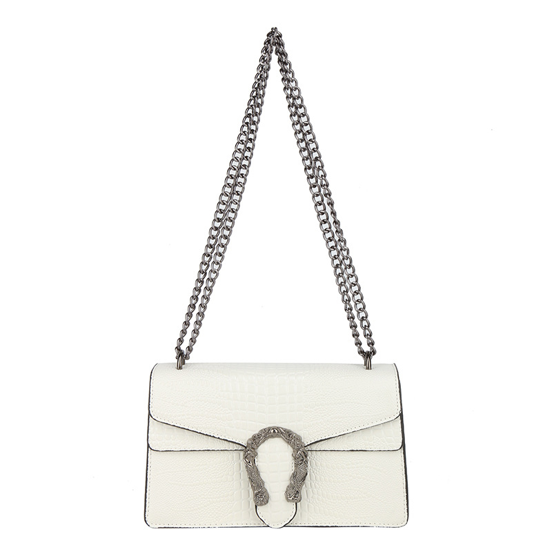 Ženska crossbody torbica u stilu kyber funkcije — vodoravni kvadratni oblik, PU materijal, magnetsko zatvaranje, džep sa zipom, jedna naramenica