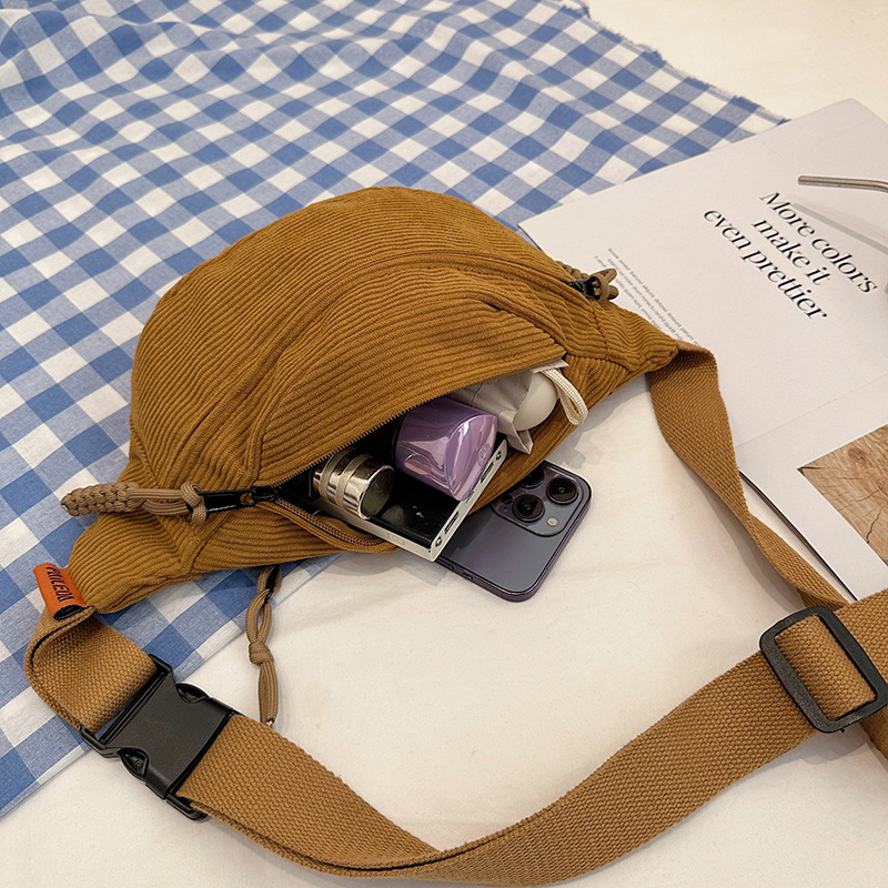 Nylon torbica za prsa, ulični stil, zatvaranje zipom, unutarnja pretinica za telefon, poliester podstava