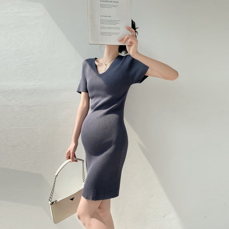 Rochie de maternitate tricotată, decolteu în V, mâneci 3/4, material tricotat, lungime scurtă