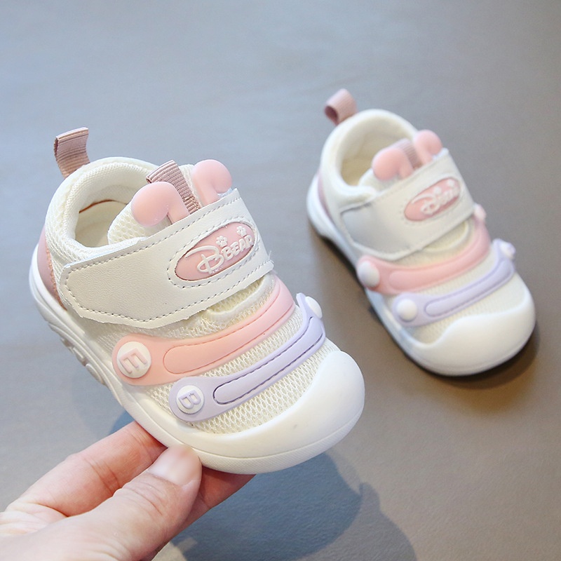 Jingqi ljetne sandale za bebe i malu djecu – mrežasti gornji dio, meka potplata, dišući, protuklizno, Velcro zatvaranje, niski profil, 12–36 mjeseci, uzorak gusjenice
