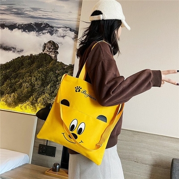 Korejskog stila crossbody torba od platna, velik kapacitet, zatvarač, motiv anime karikatura, podstava od platna