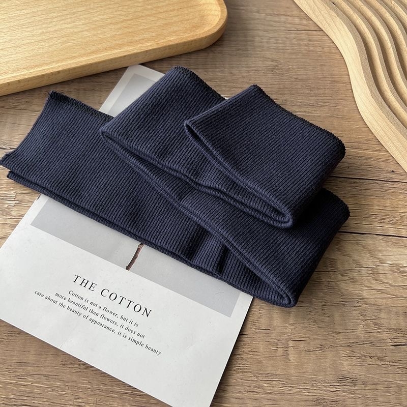 Памучен свитшот с еластична райета материя, ръкави и деколте с ребрист кант, подпора за корема при бременност, трикотажен ребрист подгъв