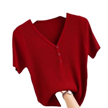 Stil coreean, croială slim, top tricotat din vâscoză cu decolteu în V, monocrom, mâneci 3/4, lungime 50–65 cm