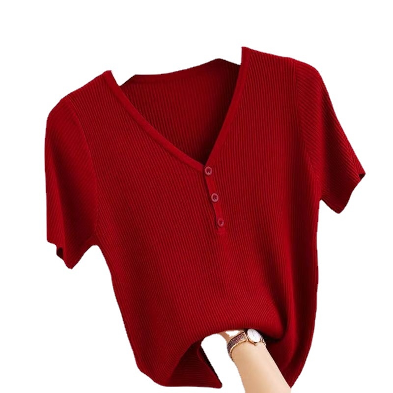 Stil coreean, croială slim, top tricotat din vâscoză cu decolteu în V, monocrom, mâneci 3/4, lungime 50–65 cm