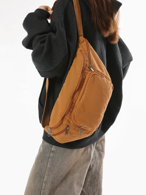 Platnena unisex crossbody torba s patentnim zatvaranjem, poliesterska podstava, džep za mobitel, unutarnji patch džep, srednje meka konstrukcija