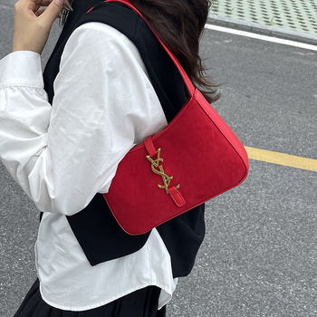 PU anyagú alkarra hordható táska, cipzárral, egypántos, telefontok, poliészter bélés