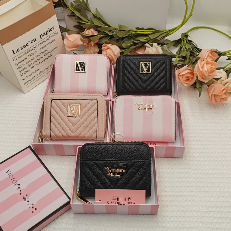 Női V-formájú kis pénztárca PU bőrrel — 1 hajtás, betű mintázat, friss és édes stílus, szintetikus bélés, 2024-es kiadás, mindennapi használatra